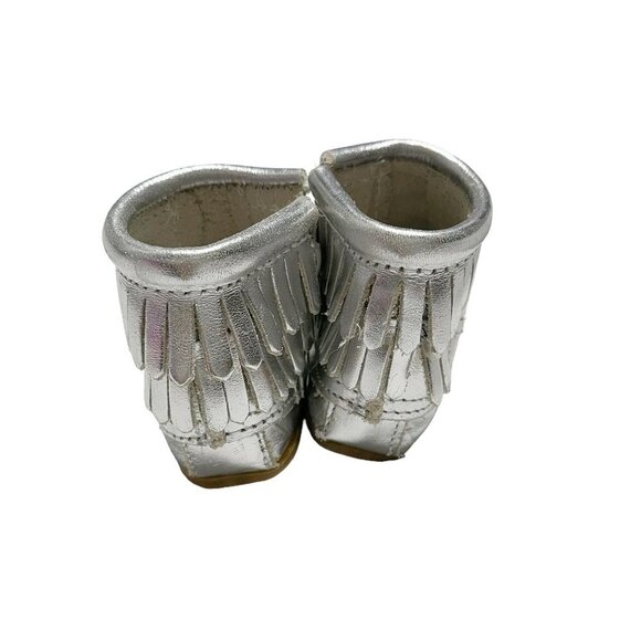 Minnetonka Kids Double Fringe Side Zip Moccasin Boots Metallic Silver - Picture 3 of 6
